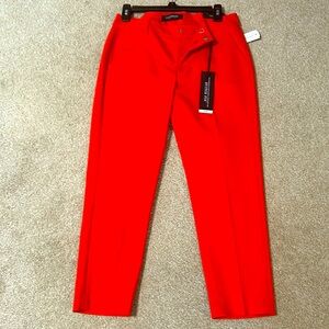 NWT Liverpool red ankle pants size 6p